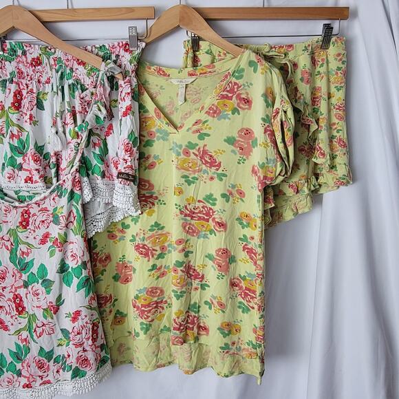 Matilda Jane- Pajama Set Bundle - 2 sets- White floral XS, yellow floral is sm - Picture 3 of 9